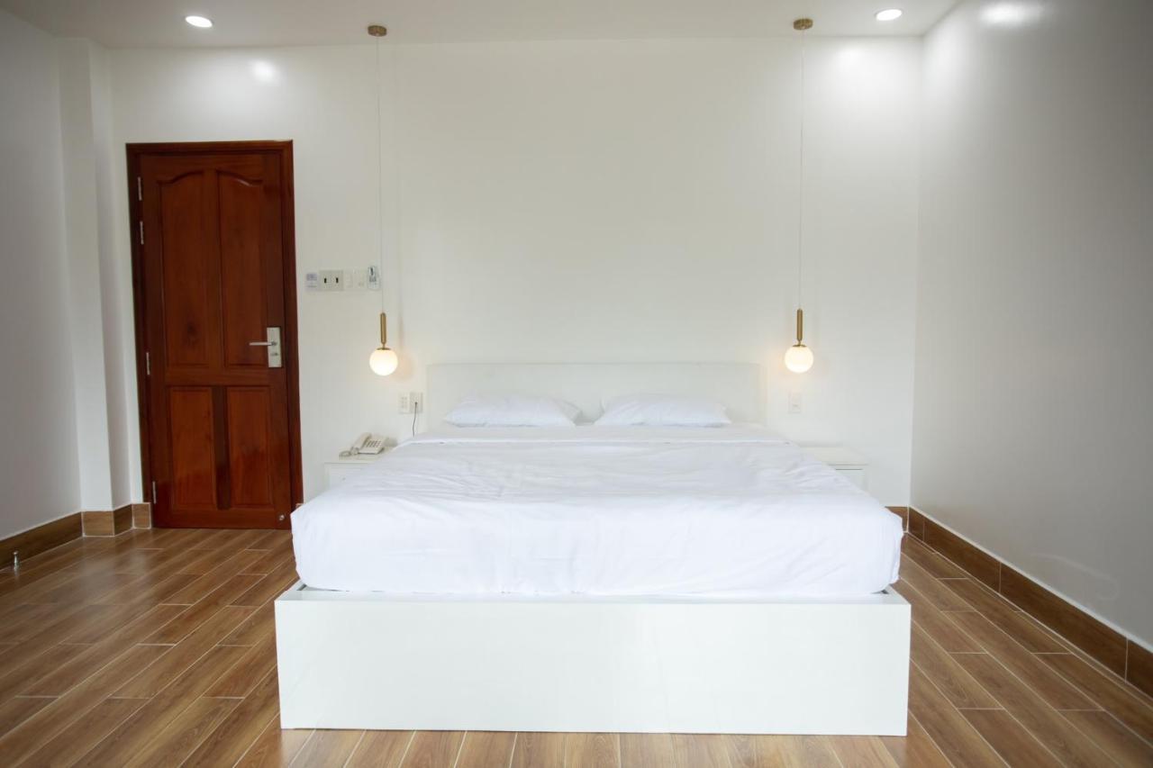 Aoc Hotel Cao Lãnh Екстериор снимка
