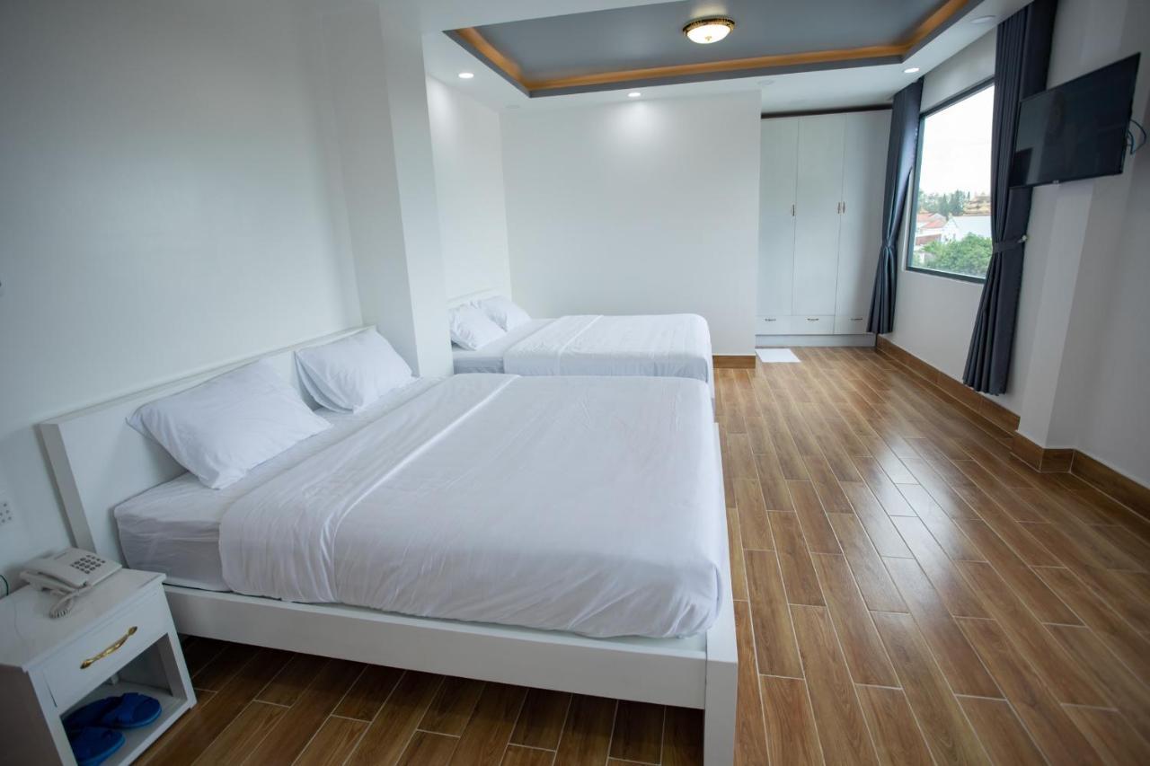 Aoc Hotel Cao Lãnh Екстериор снимка