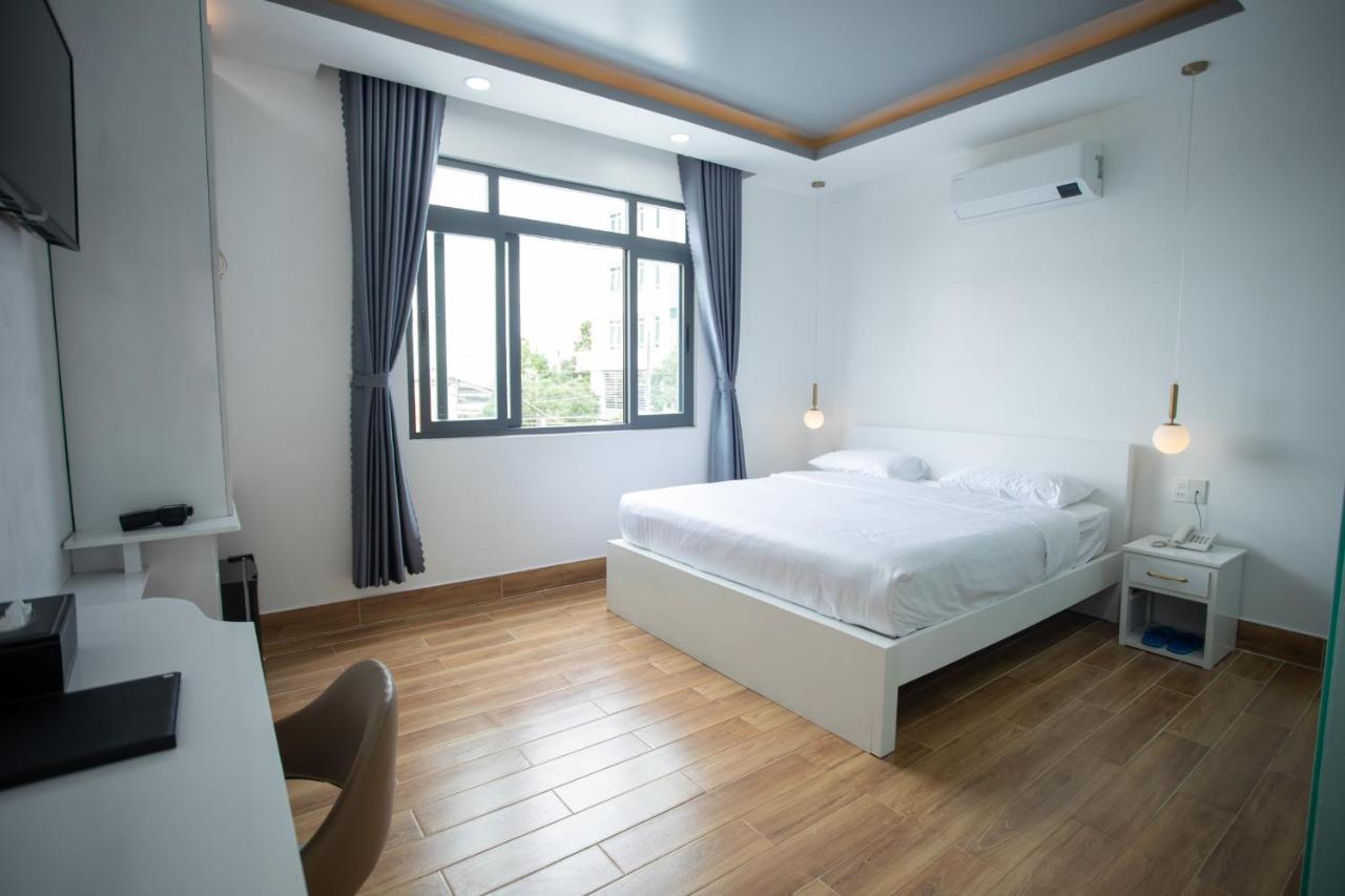 Aoc Hotel Cao Lãnh Екстериор снимка